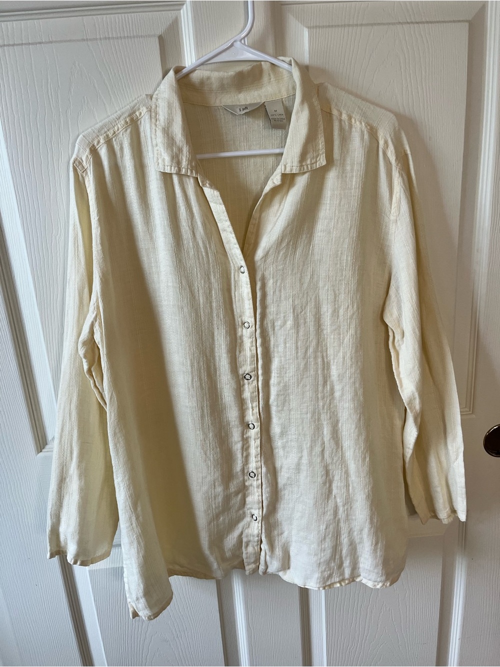 J. Jill Cream Textured 100% Linen Snap-Up Coastal, Lightweight Shirt
